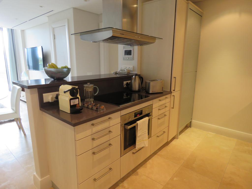 202 Kylemore A Waterfront Marina Cape Town Phòng bức ảnh